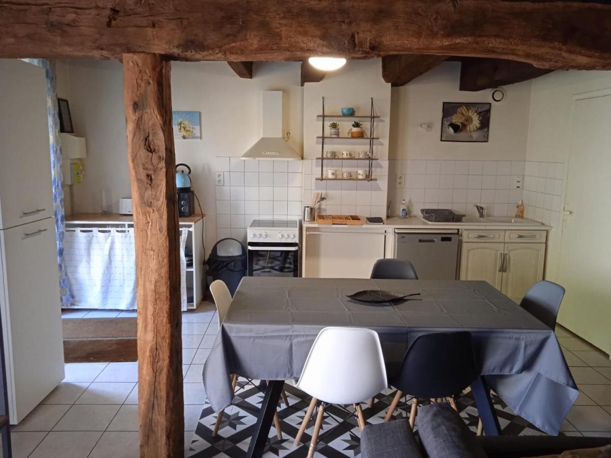 Cap Nature - T3 Et T4 En Perigord Vert - Ideal Pros Et Groupes Max 18P Champniers-et-Reilhac Extérieur photo